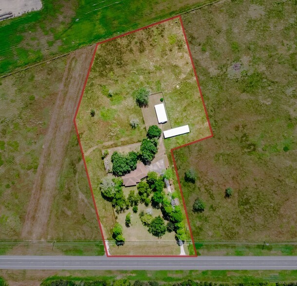 More Photos Of 11503 Highway 36, Wallis Land For Lease