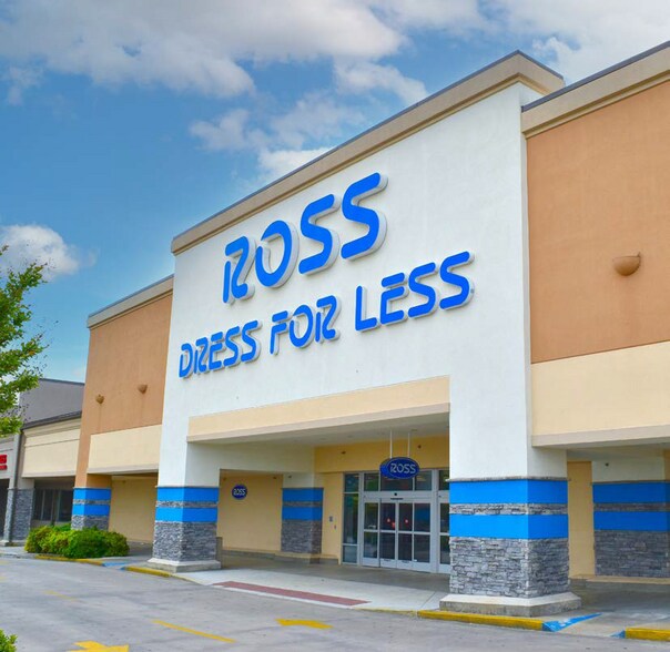 More Photos Of 1216 Cullman Shopping Ctr NW, Cullman Unknown For Lease