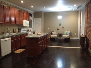 More Photos Of 200 W Main St, Marietta Storefront Retail Residential For Sale