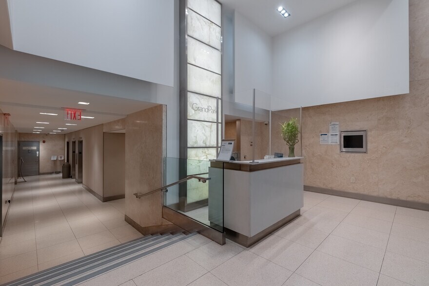 More Photos Of 104-110 E 40th St, New York Medical For Sale