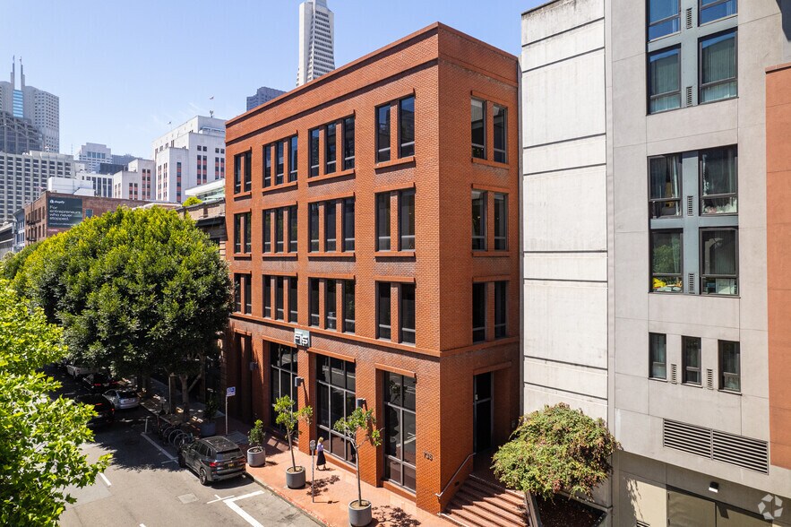 More Photos Of 735 Battery St, San Francisco Loft Creative Space For Lease