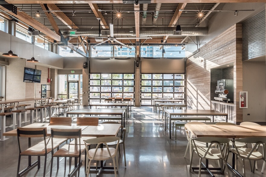 More Photos Of 2000 S Colorado Blvd, Denver Office For Lease