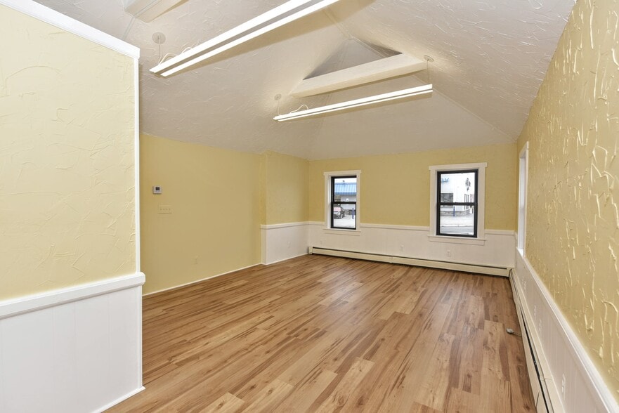 More Photos Of 1432 State Rt 23, Butler Freestanding For Lease