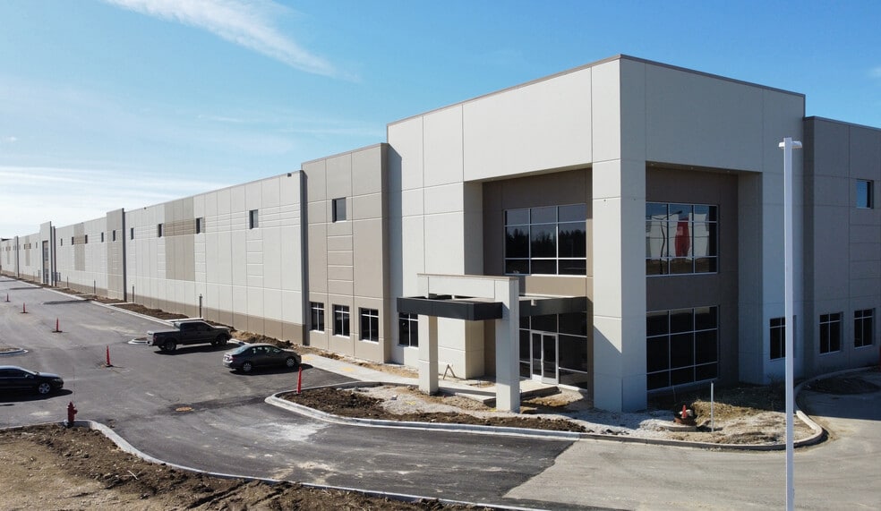 Primary Photo Of N128W20943 Holy Hill Rd, Germantown Unknown For Lease