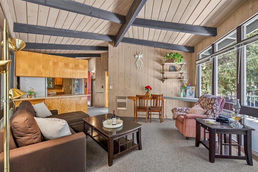 More Photos Of 32753 Birch Hill Rd, Palomar Mountain Freestanding For Sale