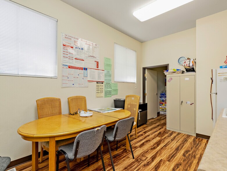 More Photos Of 916 Indiana Ave, Pueblo Medical For Sale