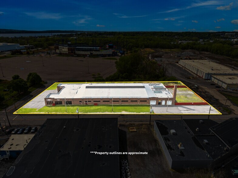 More Photos Of 701 Hiawatha Blvd E, Syracuse Warehouse For Lease