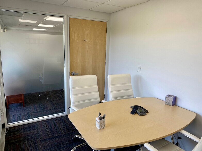 More Photos Of 2181 Park Blvd, Palo Alto Office For Lease