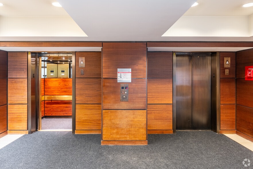 More Photos Of 345 E 37th St, New York Medical For Lease