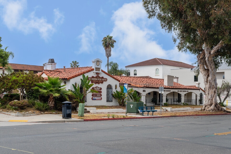 More Photos Of 861-869 Grand Ave, Carlsbad Storefront Retail Office For Lease