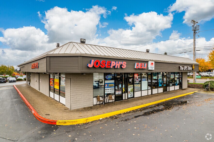 More Photos Of 2830-3030 NE Hogan Rd, Gresham Unknown For Lease