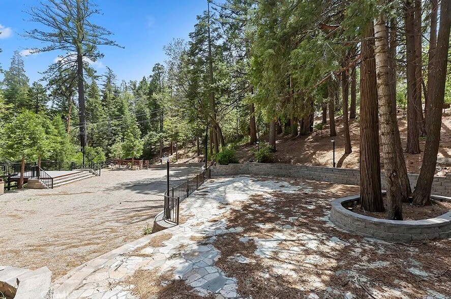 More Photos Of 480 Cottage Grove Rd, Lake Arrowhead Lodge Meeting Hall For Sale