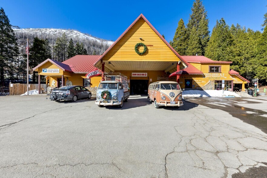 Primary Photo Of 17481 Highway 50, Twin Bridges General Retail For Sale