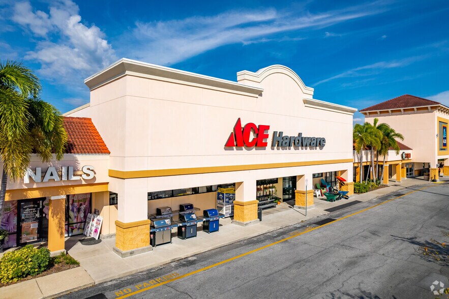 More Photos Of 3705 Tampa Rd, Oldsmar Unknown For Lease