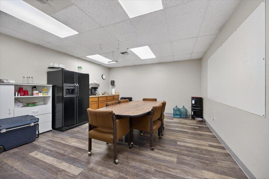 More Photos Of 1302 9th St, Wheatland Industrial For Sale
