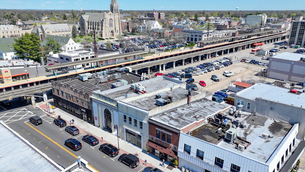 More Photos Of 43 N Village Ave, Rockville Centre Freestanding For Sale