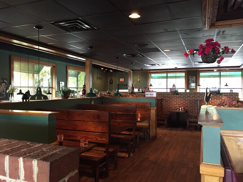 More Photos Of 2031 Hamilton Place Blvd, Chattanooga Restaurant For Sale