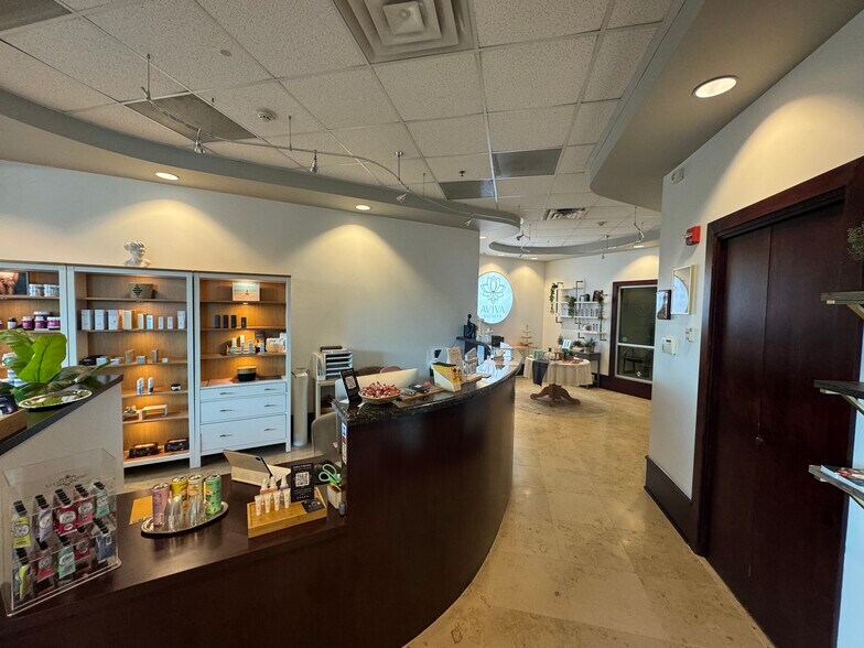 More Photos Of 999 E Murray Holladay Rd, Salt Lake City Office Residential For Sale