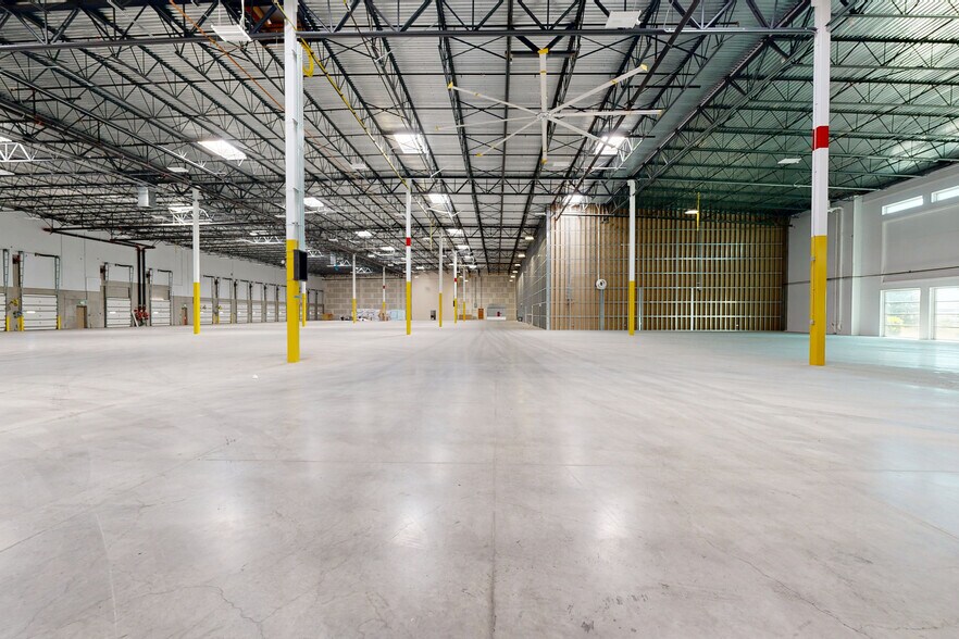 More Photos Of 22801 8th St E, Sonoma Warehouse For Lease