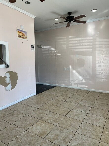 More Photos Of 337 Willard Ave, Newington Freestanding For Lease