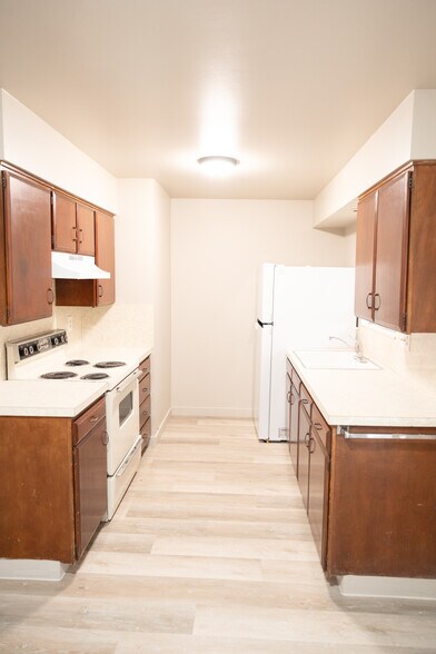 More Photos Of 506 14th St, Ogden Apartments For Sale