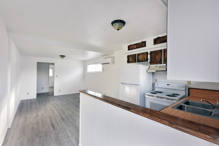 More Photos Of 1808 Spring St, Medford Apartments For Sale