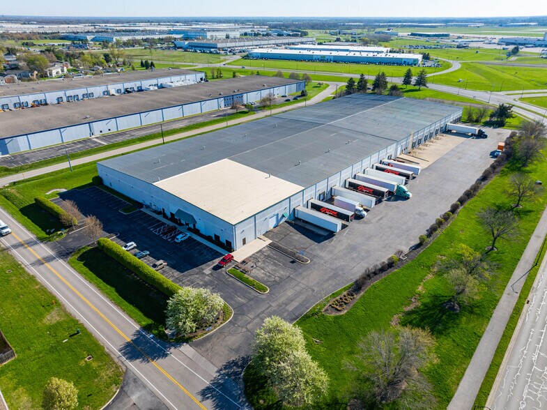 Primary Photo Of 2300 Rickenbacker Pky, Columbus Warehouse For Lease