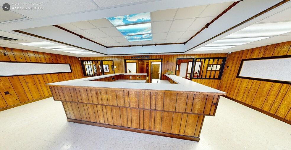 More Photos Of 7426 Maynardville Hwy, Knoxville Veterinarian Kennel For Sale