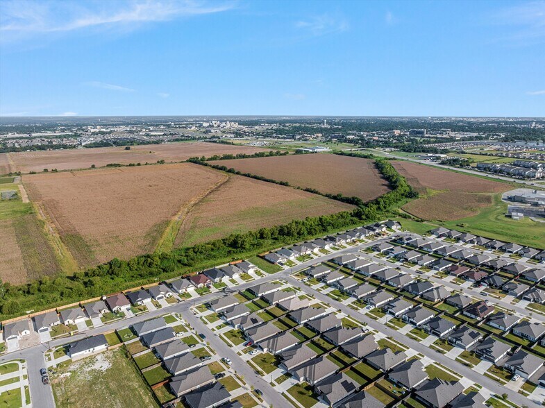 More Photos Of 23033 SE H K Dodgen Loop, Temple Land For Sale