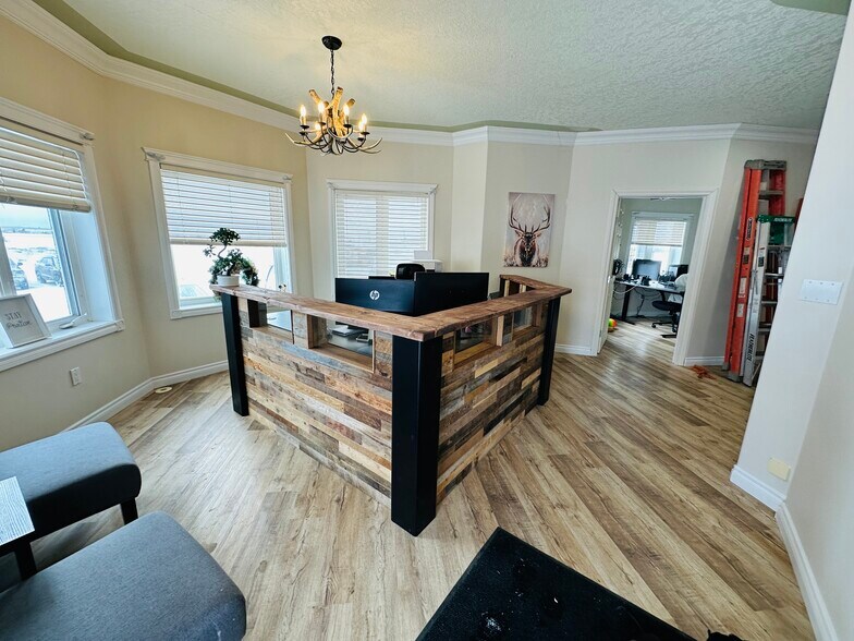 More Photos Of 722003 Range Road 53, Grande Prairie County No 1 Warehouse For Sale