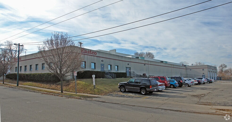 Primary Photo Of 131 N Hedges St, Dayton Warehouse For Sale