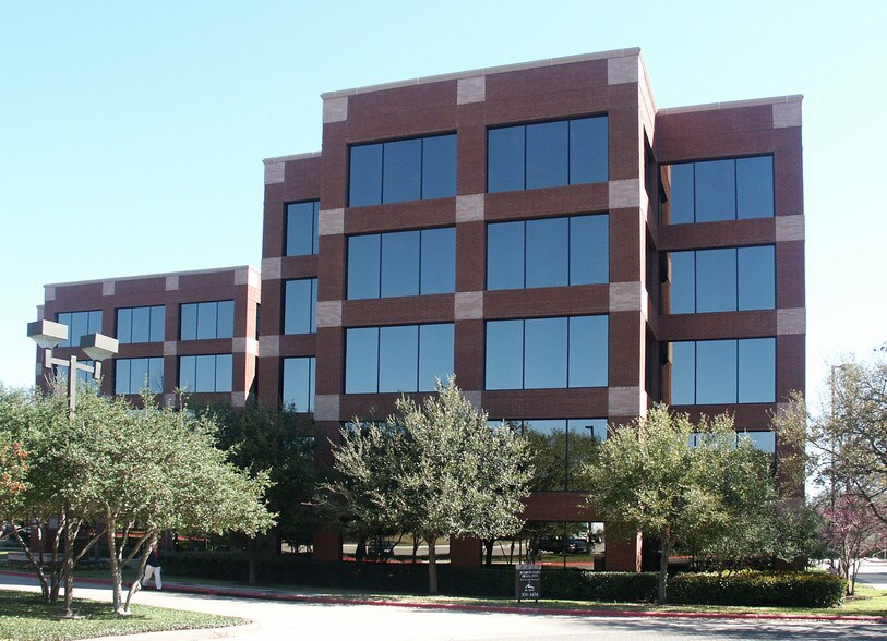 More Photos Of 901 S MoPac Expy, Austin Office For Lease