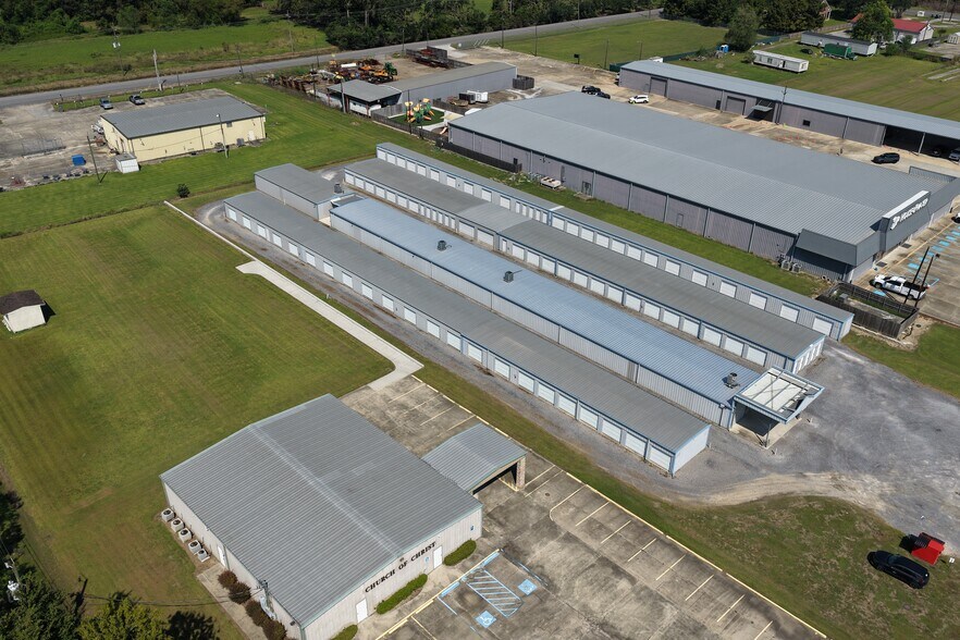 More Photos Of 2219 LA-3185, Thibodaux Specialty For Sale