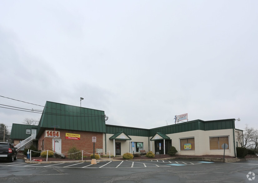 Primary Photo Of 1494 N Charlotte St, Pottstown General Retail For Lease