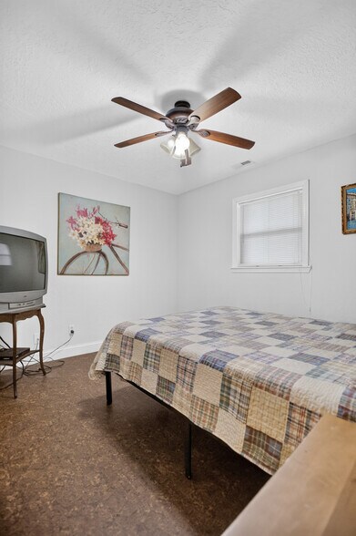 More Photos Of 6555 S Sauty Rd, Langston Specialty For Sale