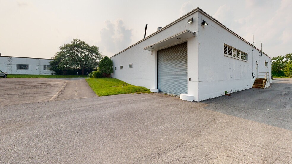 More Photos Of 185 Ainsley Dr, Syracuse Manufacturing For Lease