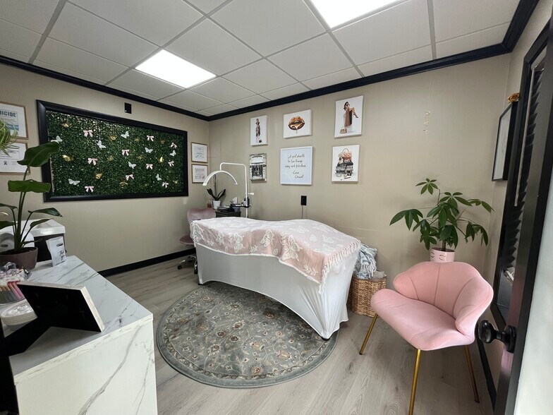 More Photos Of 5853 Post Rd, East Greenwich General Retail For Sale