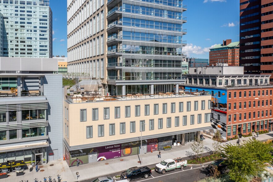 More Photos Of 165 Main St, Cambridge Apartments For Lease