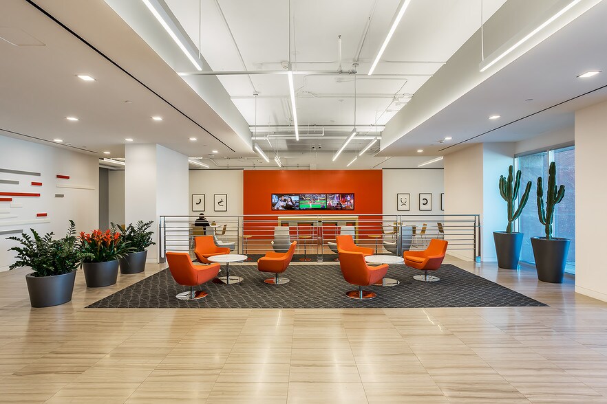 More Photos Of 16260 N 71st St, Scottsdale Office For Lease