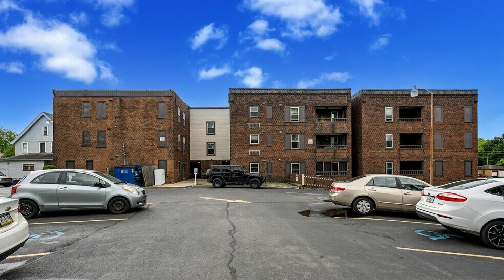 More Photos Of 5 E Wallace Ave, New Castle Apartments For Sale