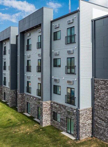 More Photos Of 1310 E Saint Louis St, Springfield Apartments For Sale