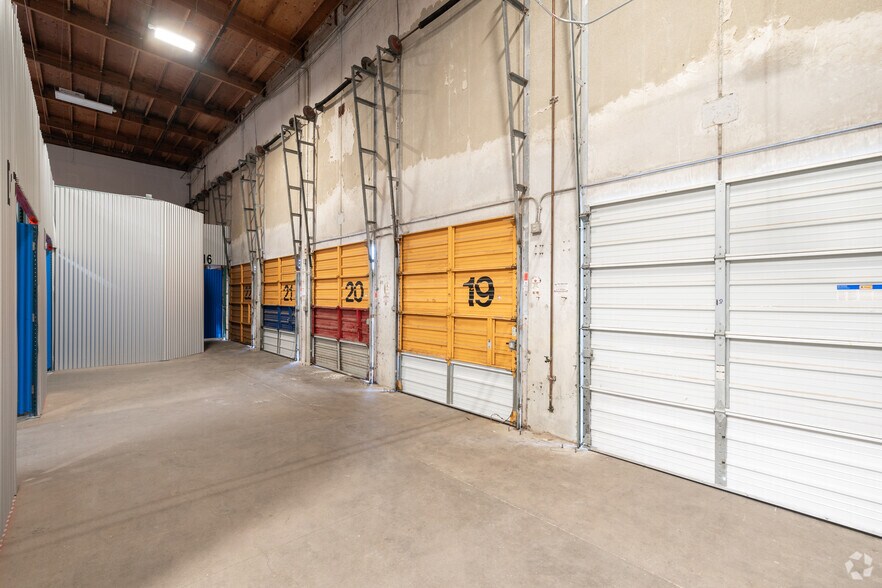 More Photos Of 25509 Industrial Blvd, Hayward Distribution For Lease