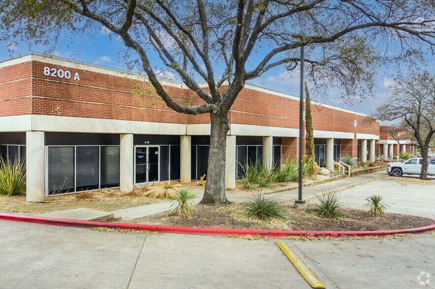 More Photos Of 8200 Cameron Rd, Austin Unknown For Lease