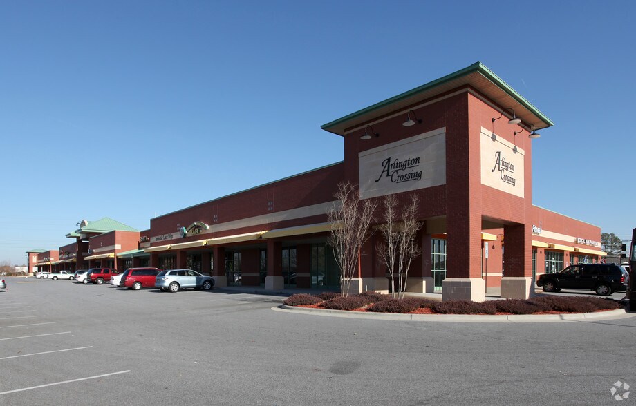 More Photos Of 1868-1900 W Arlington Blvd, Greenville Unknown For Lease