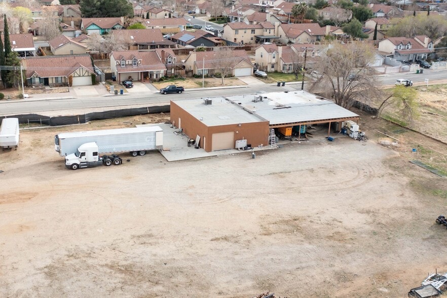 More Photos Of 37631 6th St E, Palmdale Warehouse For Sale