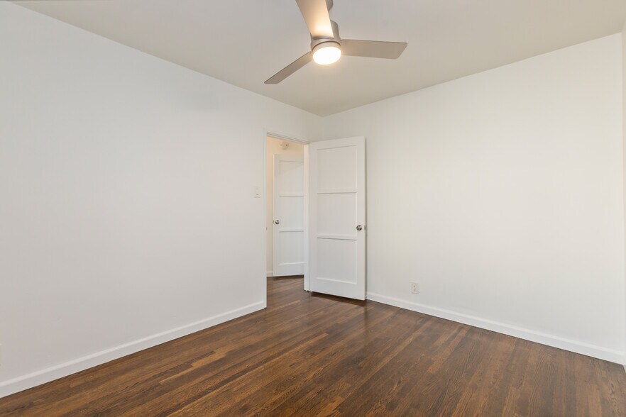 More Photos Of 811 E Nutwood St, Inglewood Apartments For Sale