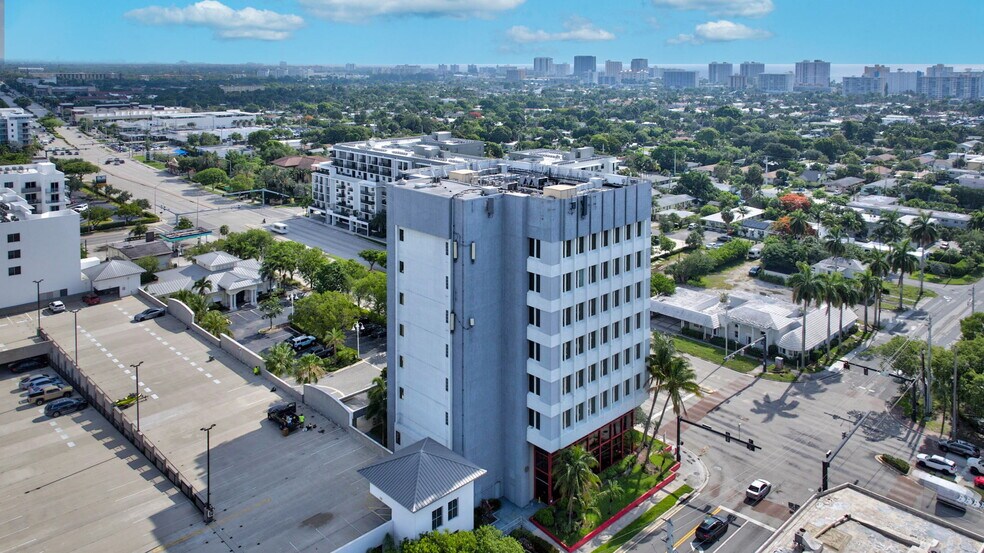 More Photos Of 225 N Federal Hwy, Pompano Beach Office For Lease