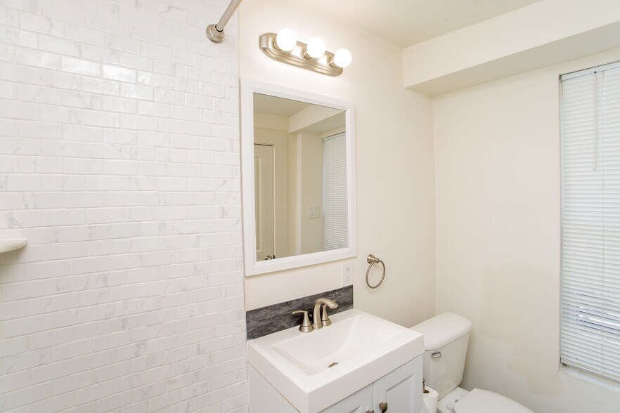 More Photos Of 41 Church St, Lambertville Apartments For Sale