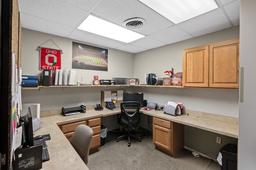 More Photos Of 5538 Philadelphia Dr, Dayton Medical For Sale