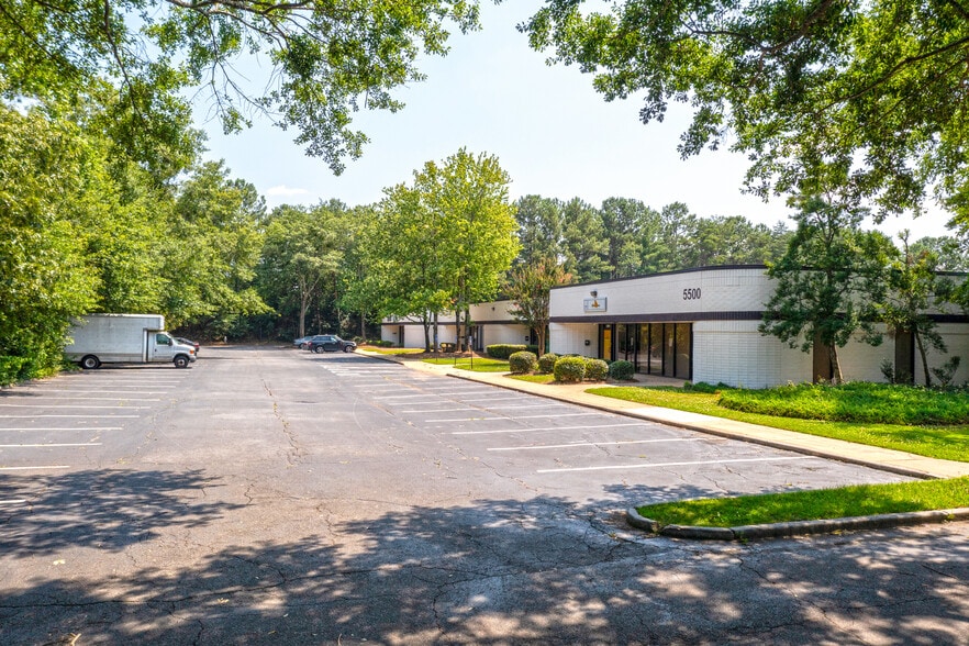 More Photos Of 5500 Oakbrook Pky, Norcross Unknown For Lease